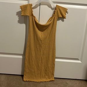 Striped yellow off the shoulder tight fit dress